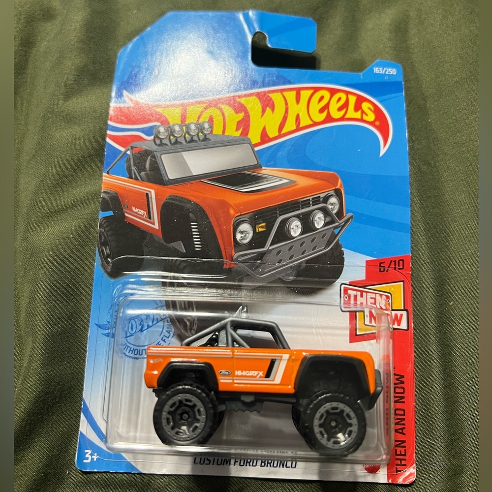 2021 Custom Ford Bronco Hot Wheels